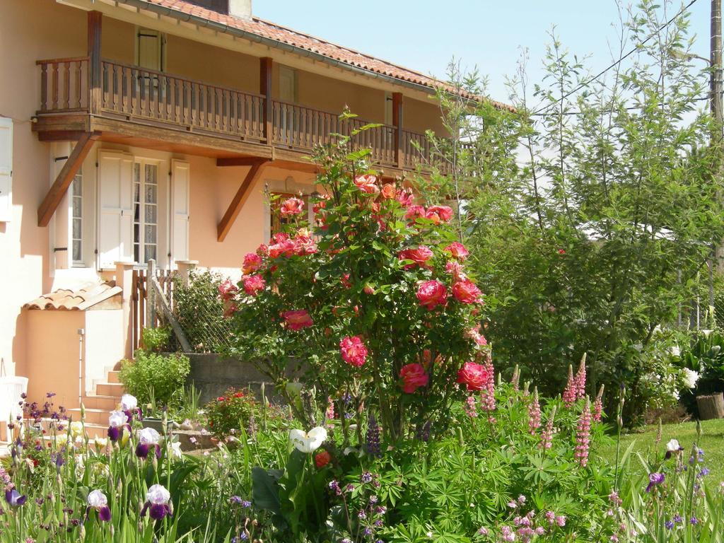 Le Clos Fleuri Caumont  Buitenkant foto